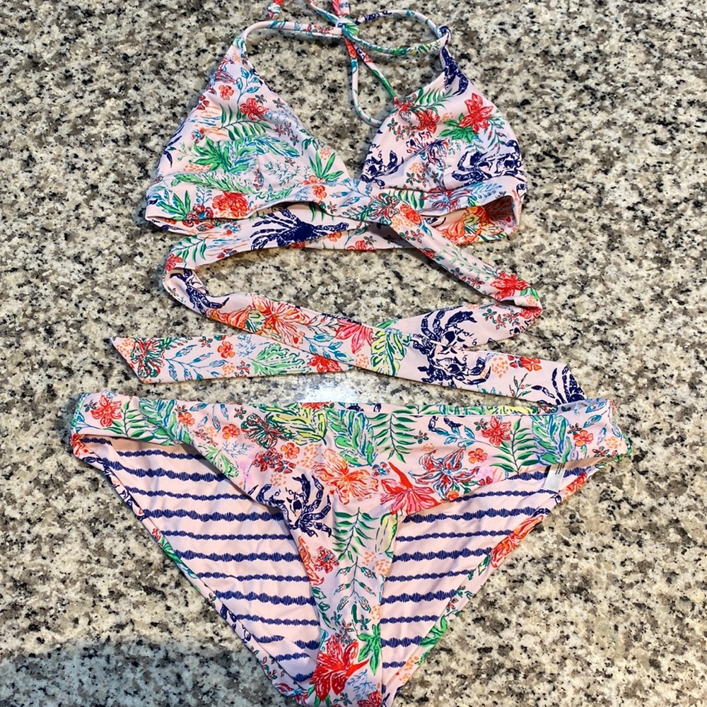 Medium swimwear set